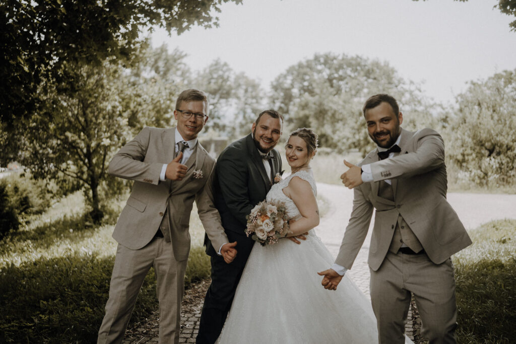 Kirche Weidenstetten Hochzeit - Oberelchingen Hochzeit - Gasthof Lamm Asch Hochzeit